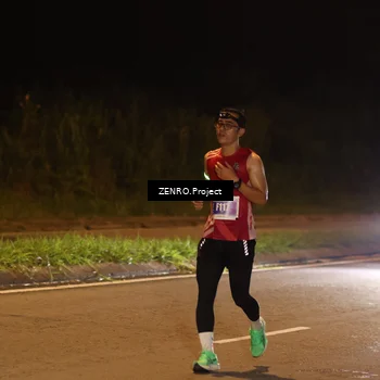 Runner Photo 4913804