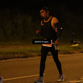 Runner Photo 4913872