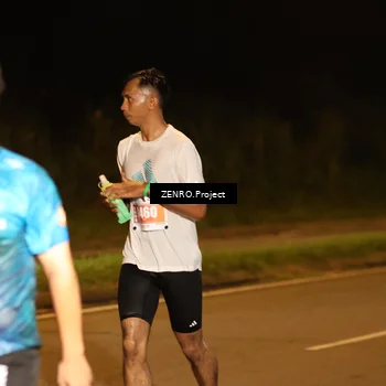 Runner Photo 4913873