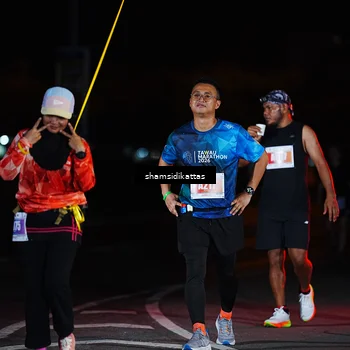 Runner Photo 4913885