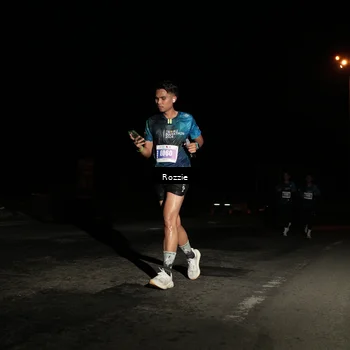Runner Photo 4913916