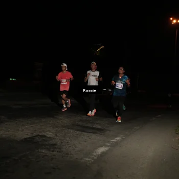 Runner Photo 4913975