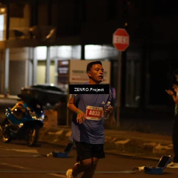 Runner Photo 4914000