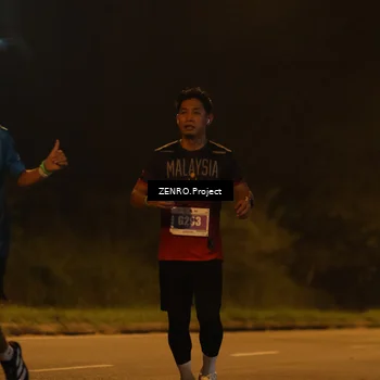 Runner Photo 4914111
