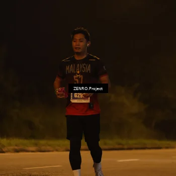 Runner Photo 4914156