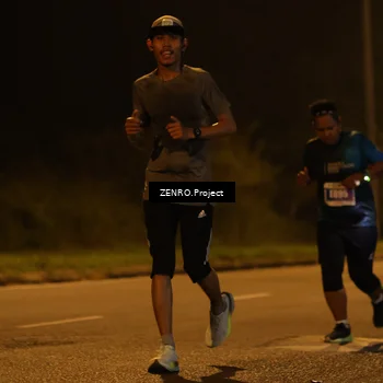 Runner Photo 4914216