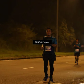 Runner Photo 4914217