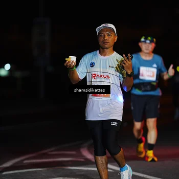 Runner Photo 4914316
