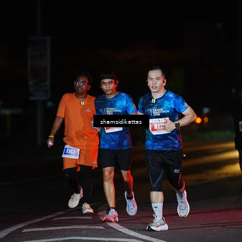 Runner Photo 4914386