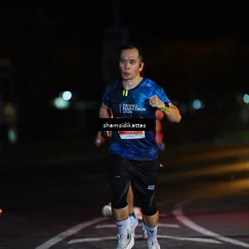 Runner Photo 4914449