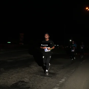 Runner Photo 4914584