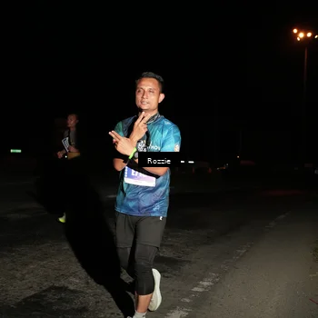 Runner Photo 4914612