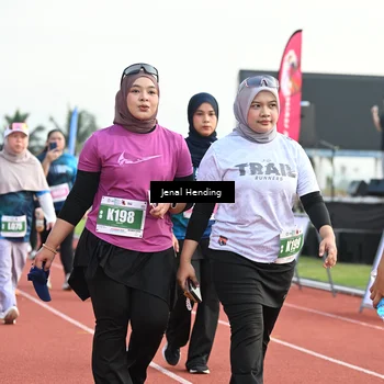 Runner Photo 4914737