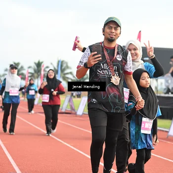 Runner Photo 4915070