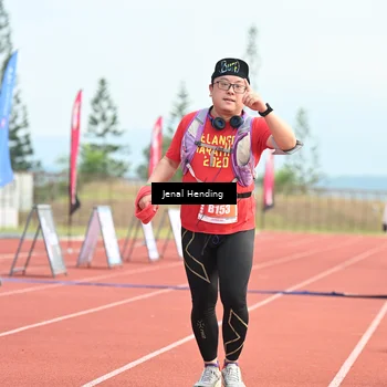 Runner Photo 4915243