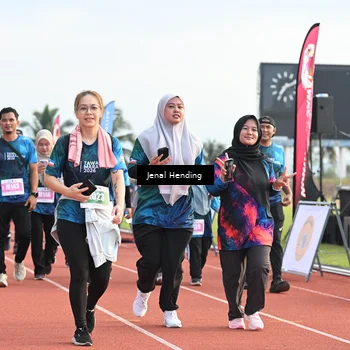 Runner Photo 4915353