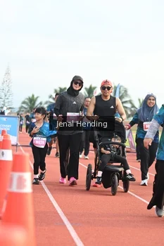Runner Photo 4915437