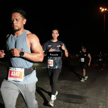 Runner Photo 4915495