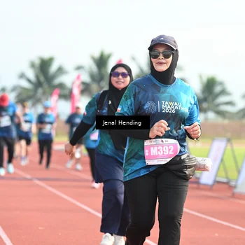 Runner Photo 4915628