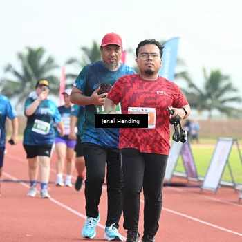 Runner Photo 4915657