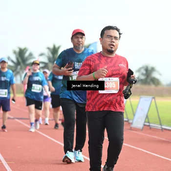 Runner Photo 4915661