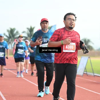 Runner Photo 4915663