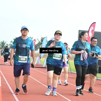 Runner Photo 4915672