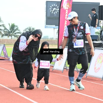 Runner Photo 4915687