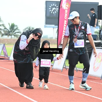Runner Photo 4915688