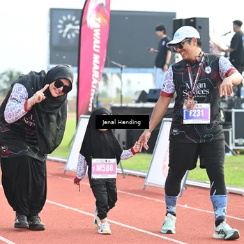 Runner Photo 4915693