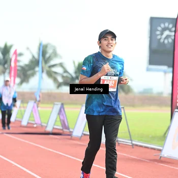 Runner Photo 4915712