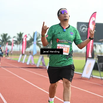 Runner Photo 4915733