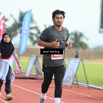 Runner Photo 4915769