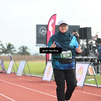 Runner Photo 4915803