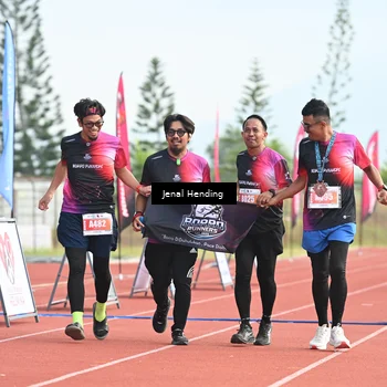 Runner Photo 4915811