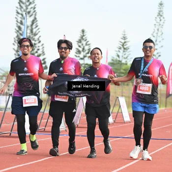 Runner Photo 4915815