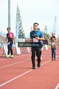 Runner Photo 4915848