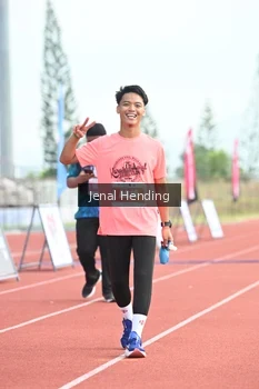 Runner Photo 4915915