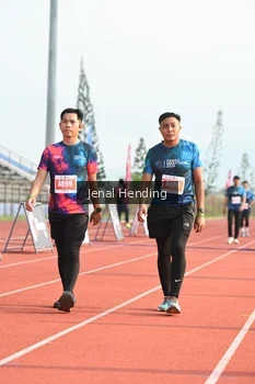 Runner Photo 4916036