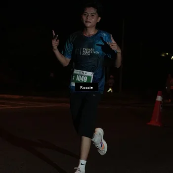 Runner Photo 4916101