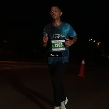 Runner Photo 4916121