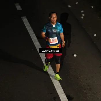 Runner Photo 4916216