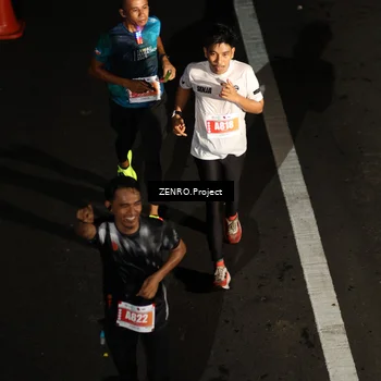 Runner Photo 4916225