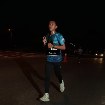 Runner Photo 4916230