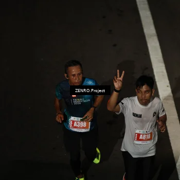 Runner Photo 4916244