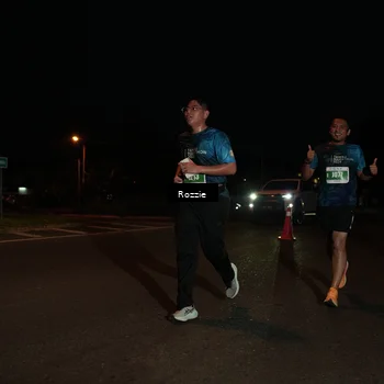 Runner Photo 4916273