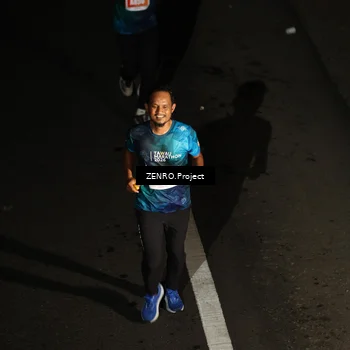 Runner Photo 4916279