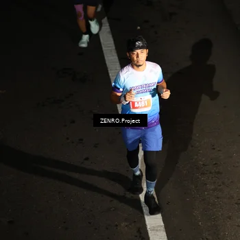 Runner Photo 4916342