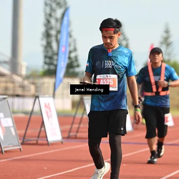 Runner Photo 4916344