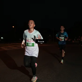 Runner Photo 4916352